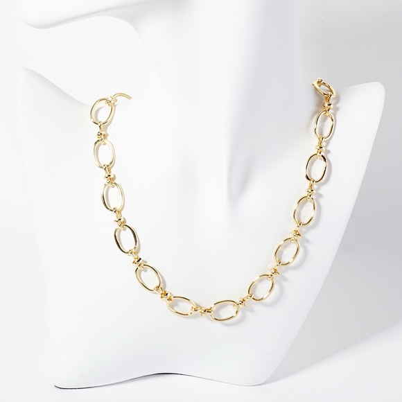 Jewelry - Gold Dipped Oval Link Chain Necklace